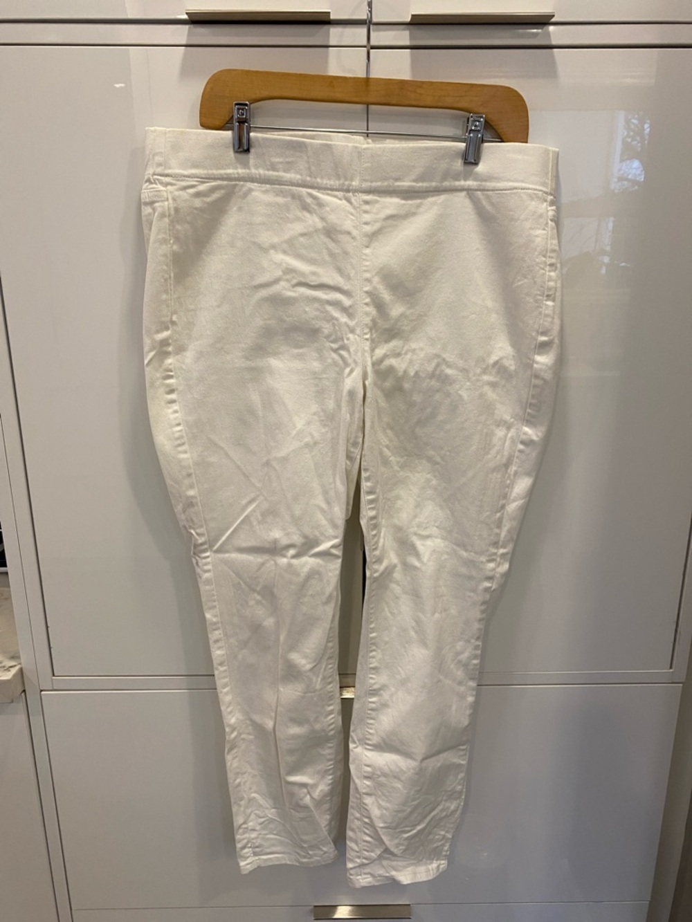 NYDJ White Pull-On Stretch Trousers